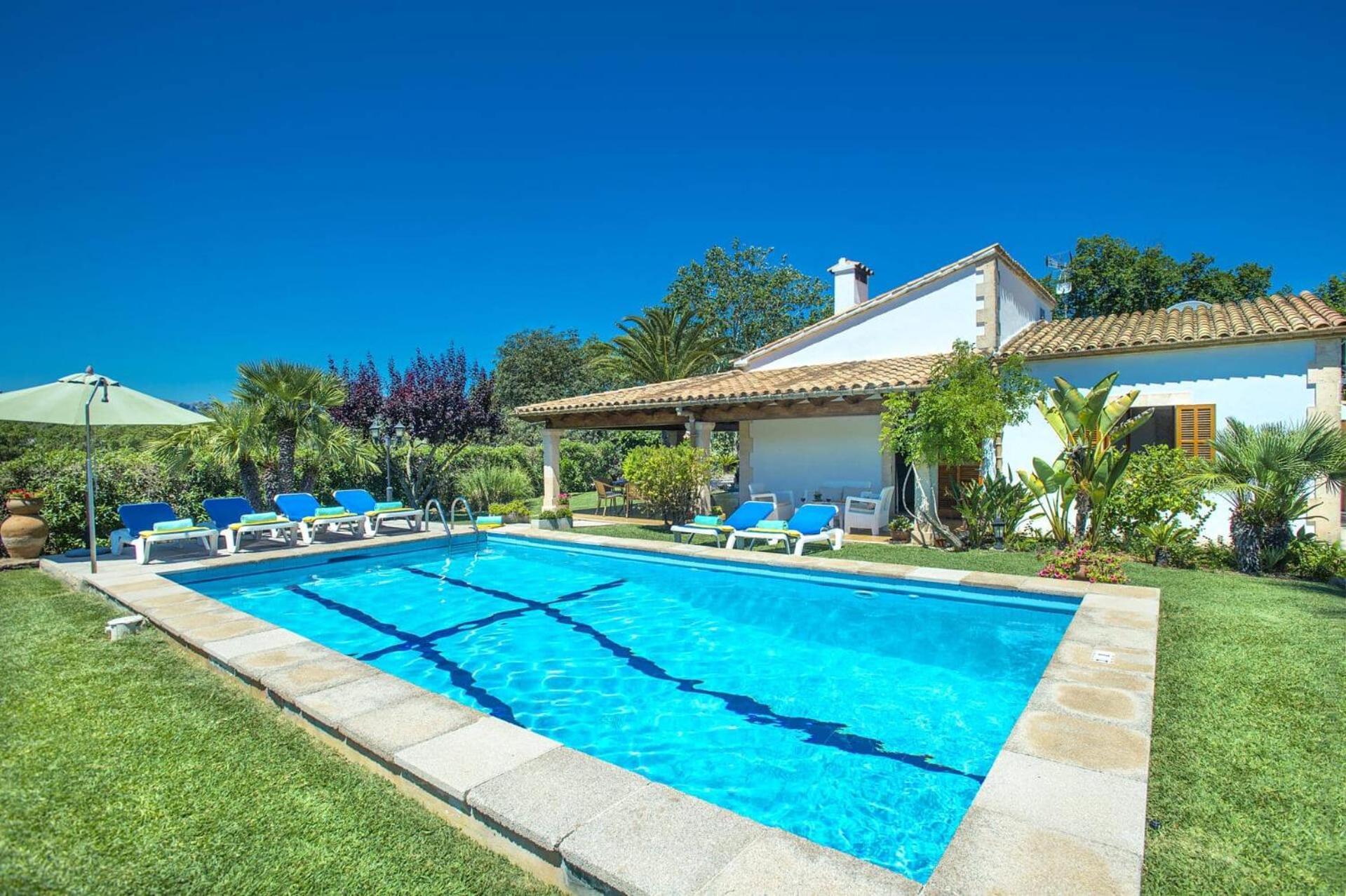 Villa Geranios By *